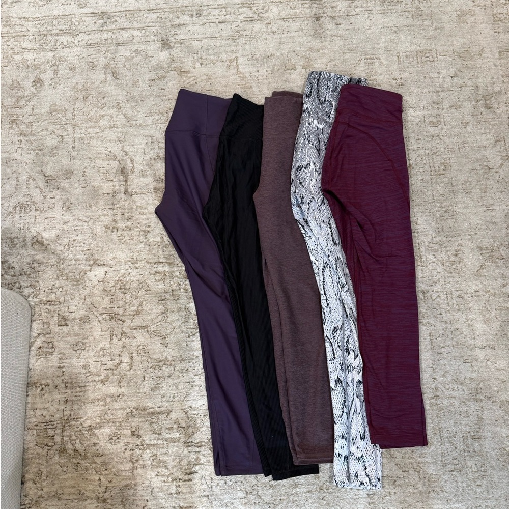 Women's activewear Leggings Set - Purple, Black, Snake Print